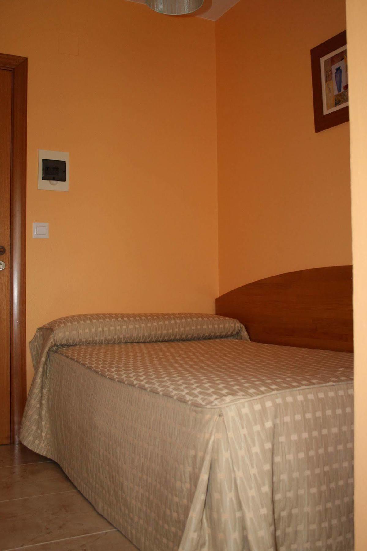 Hostal Pereirina Cee Exterior photo